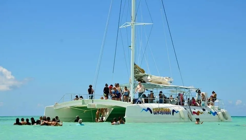 catamaran isla saona