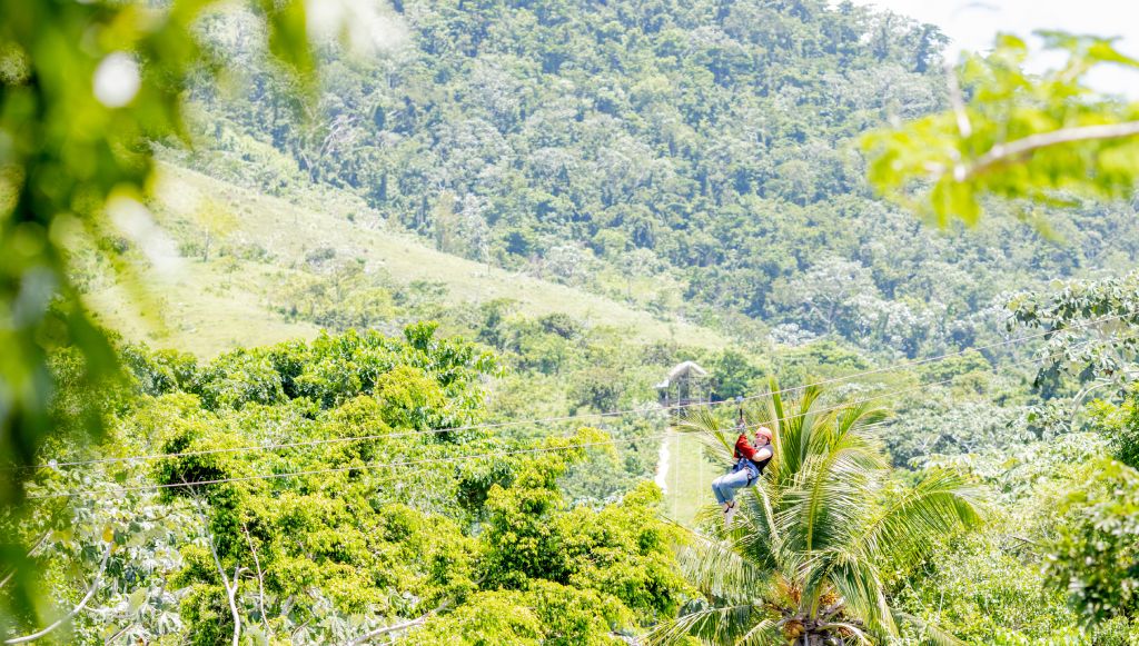 excursion zipline samana